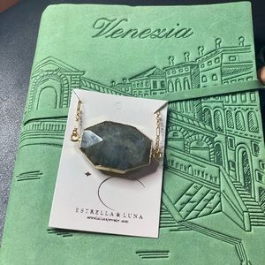 Labradorite Necklace by Estrella